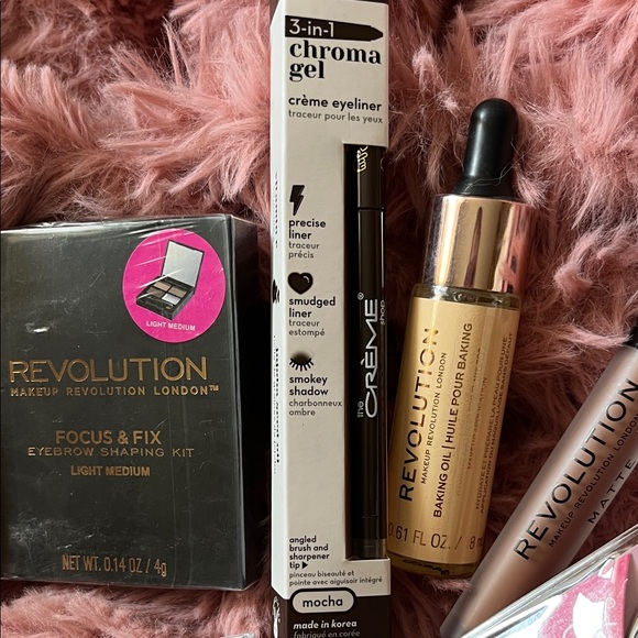 Make-Up Bundle #L5 - Picture 4 of 6